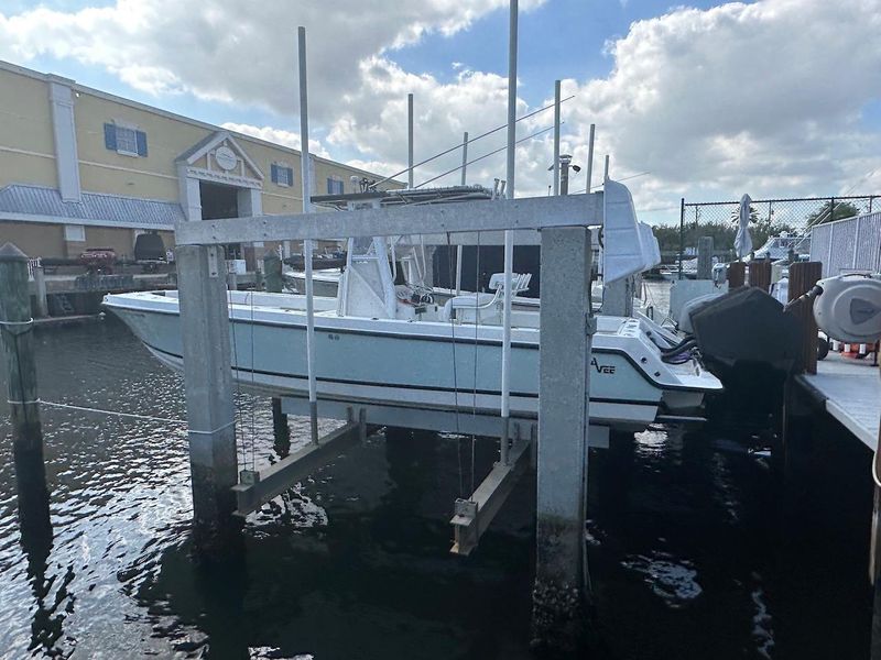 2004 SeaVee 290