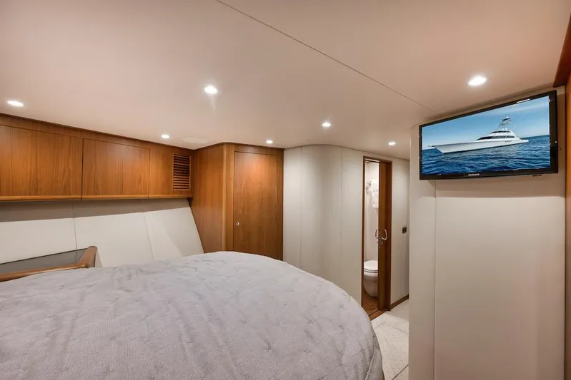 Bree Yacht Photos Pics 