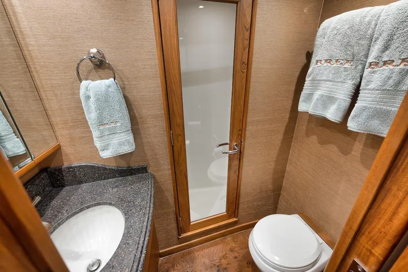 Bree Yacht Photos Pics 