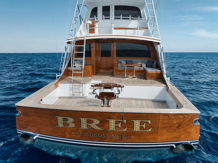 Bree Yacht Photos Pics Luxury Merritt 86' Enclosed Flybridge yacht, 2016 model, on open sea.