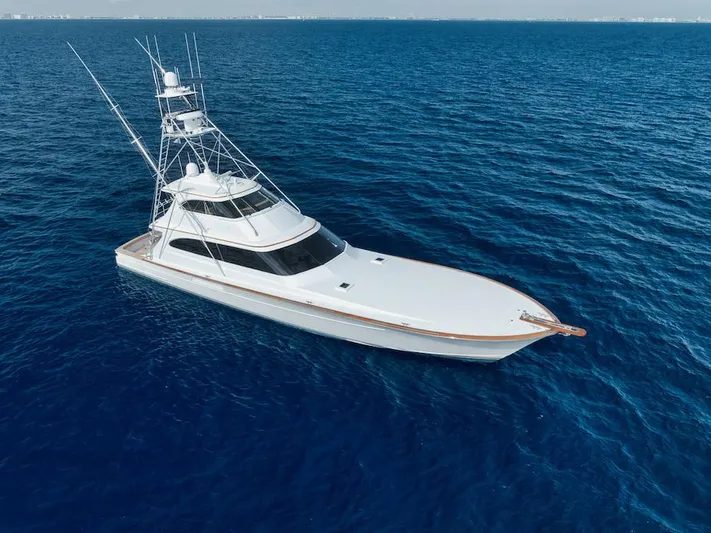 Bree Yacht Photos Pics Luxury 2016 Merritt 86' Enclosed Flybridge yacht cruising on open sea.