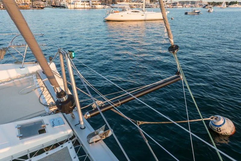 Tao 452 Yacht Photos Pics 