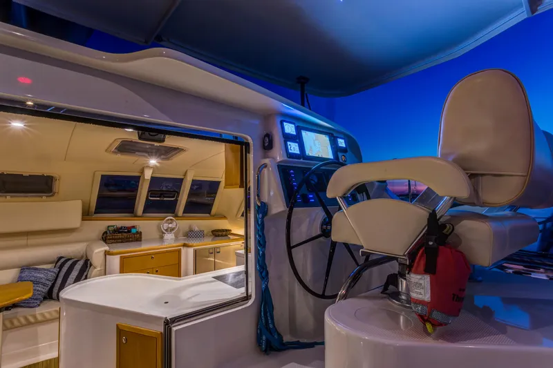 Tao 452 Yacht Photos Pics 