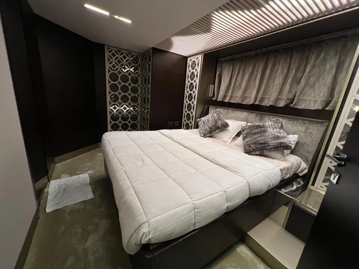  Yacht Photos Pics Actual Boat