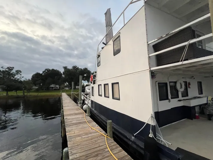 Moonraker Yacht Photos Pics 