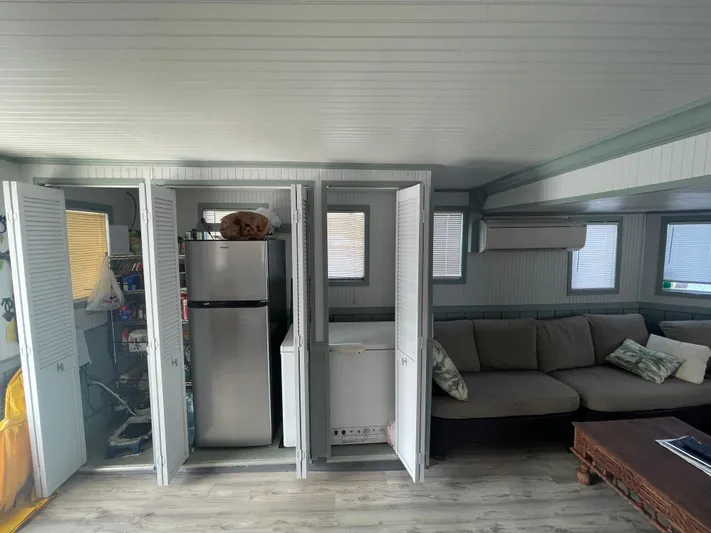 Moonraker Yacht Photos Pics 