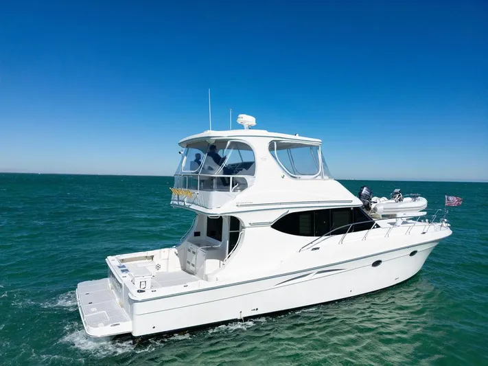 La Playa Yacht Photos Pics 