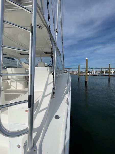 2008 Luhrs 41 Open