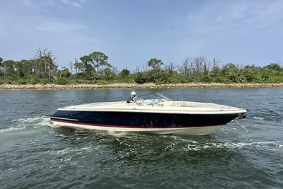2019 Chris-Craft Launch 30