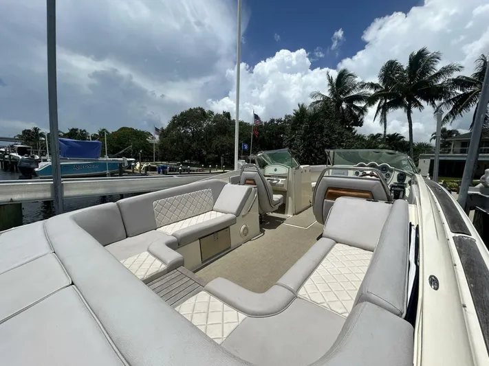  Yacht Photos Pics 2019 Chris-craft Launch 30 - Image 7