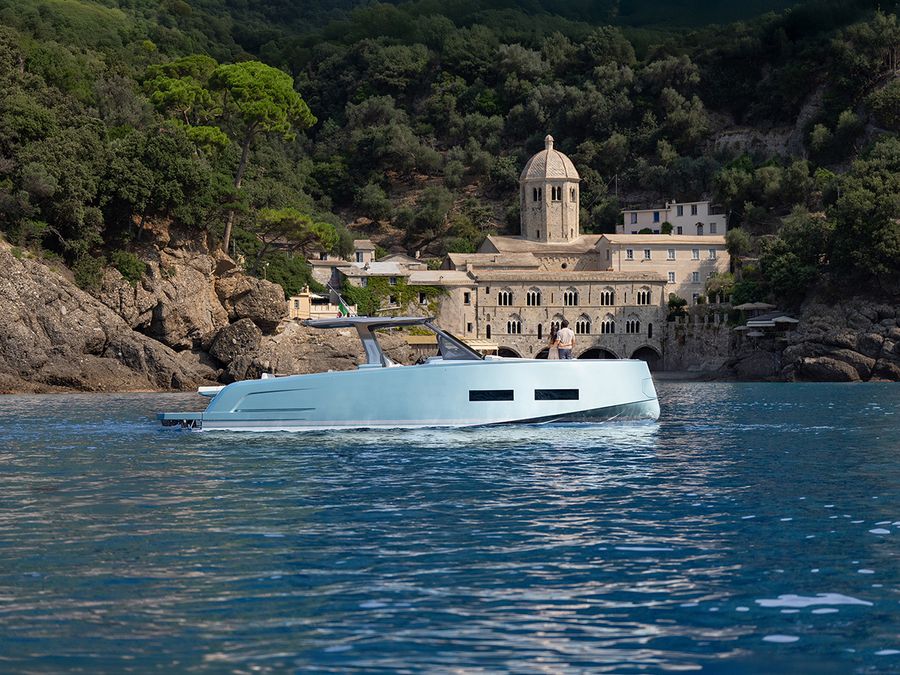 Pardo Yachts Boat
